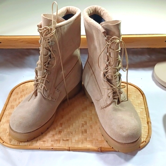 Gortex Suede Leather Tan Thigh High Tan Lace-Up Boots New  9.5 W main image 12